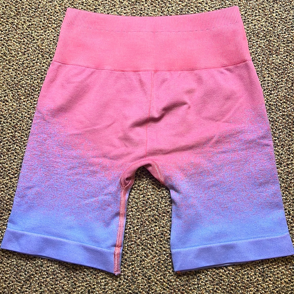 Rose Pink / Light Blue Gymshark Adapt Ombre Seamless Cycling Women's Shorts XS - Picture 2 of 2